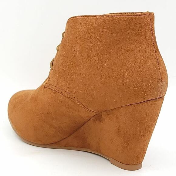 Spirit Moda Women Wedge Heel Ankle Booties Sarah Size US 7.5 Tan Faux Suede - Picture 3 of 5